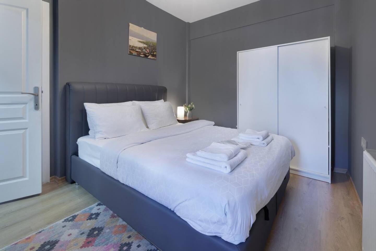 Cozy Center 1br W Balcony Near Galataport ! * Istanboel